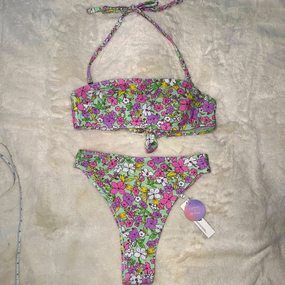 NWT Cupshe floral swim set small